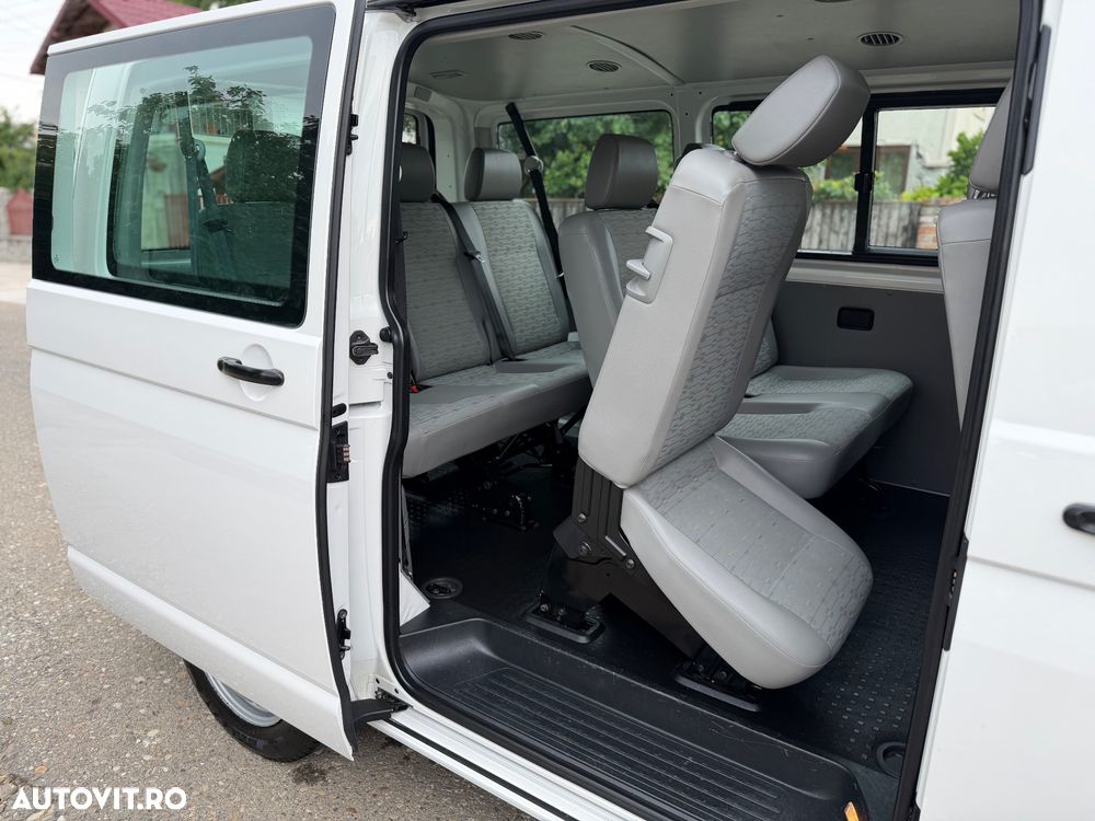 Volkswagen Transporter - 12
