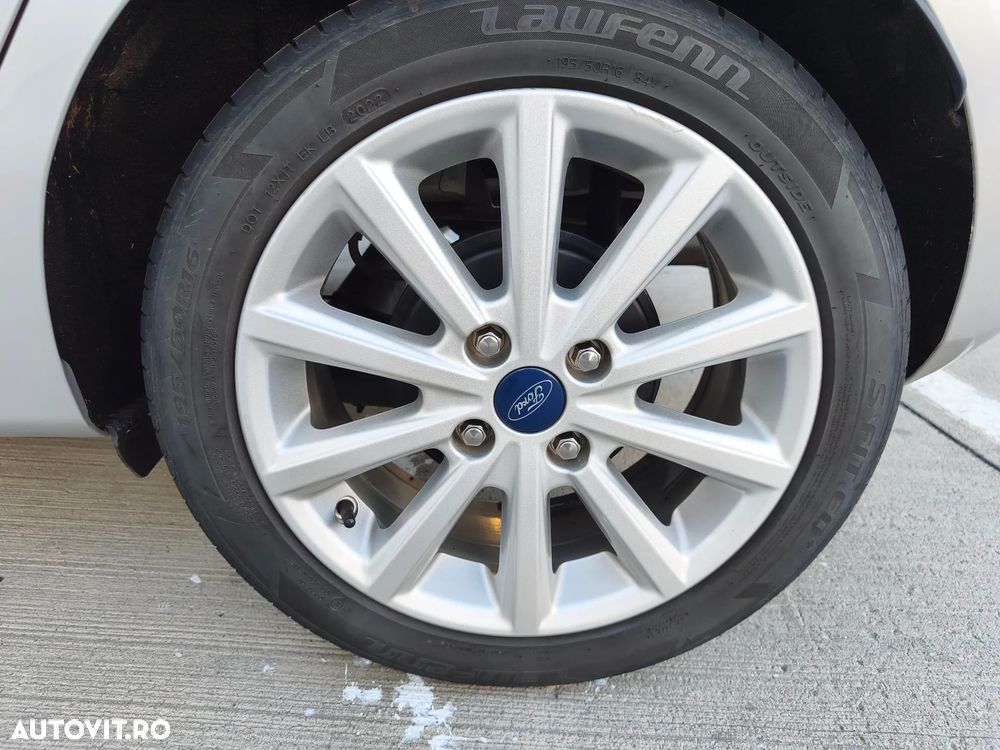 Ford Fiesta 1.0 EcoBoost Start-Stop Titanium - 17