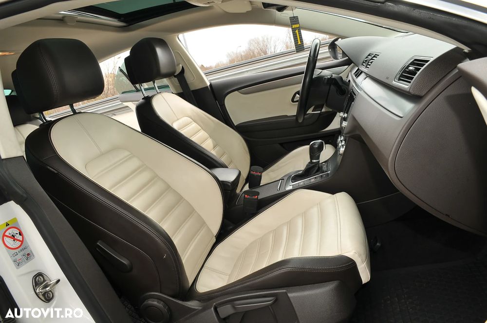 Volkswagen Passat CC - 13