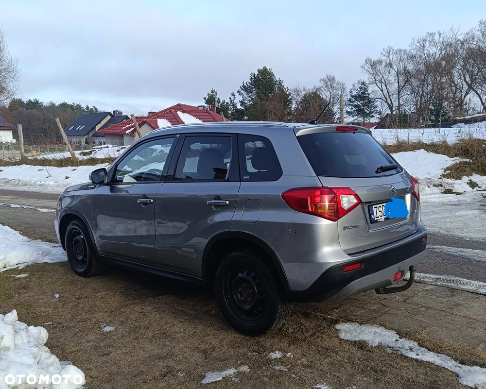 Suzuki Vitara 1.4 Boosterjet Premium 4WD - 7
