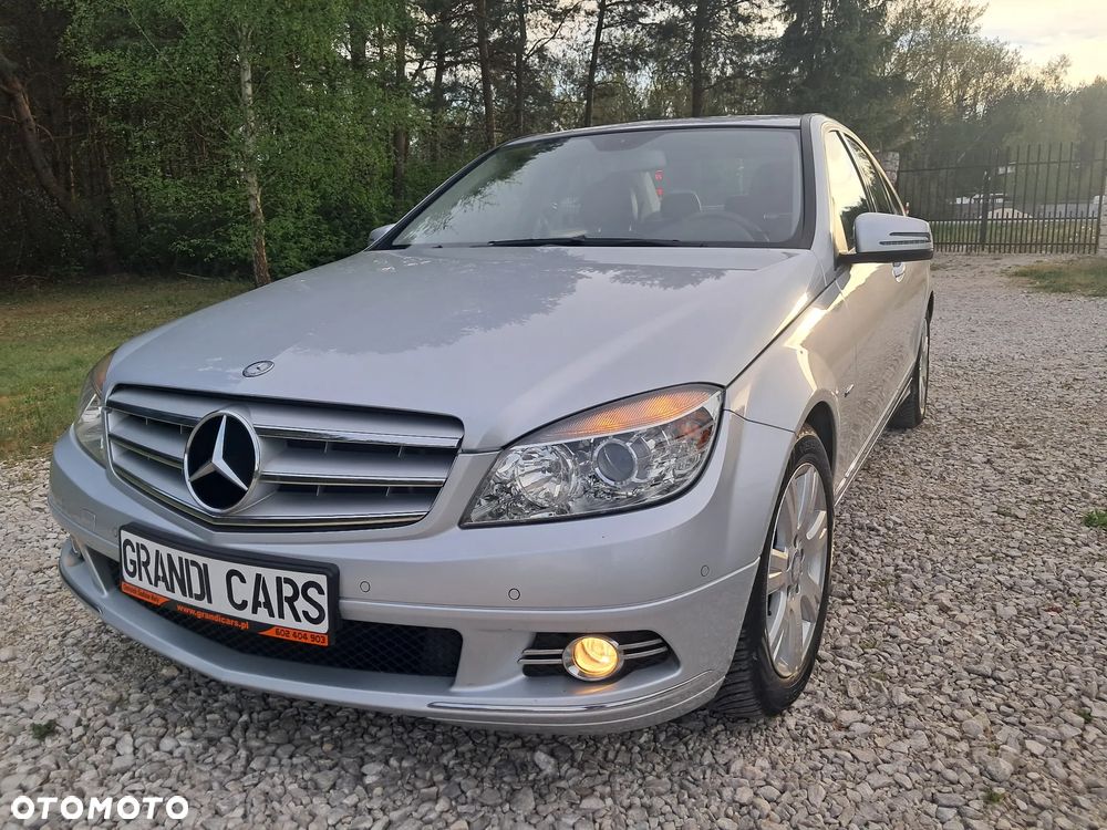 Mercedes-Benz Klasa C 200 CDI DPF Automatik BlueEFFICIENCY Avantgarde - 2