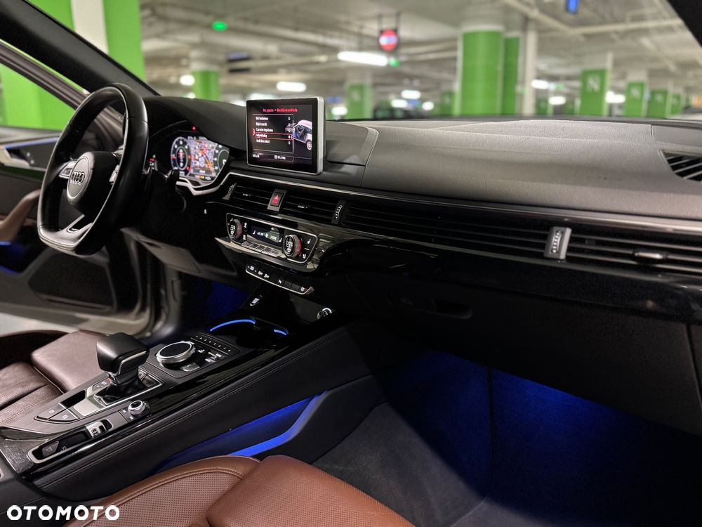 Audi A4 Avant 2.0 TDI S tronic - 22