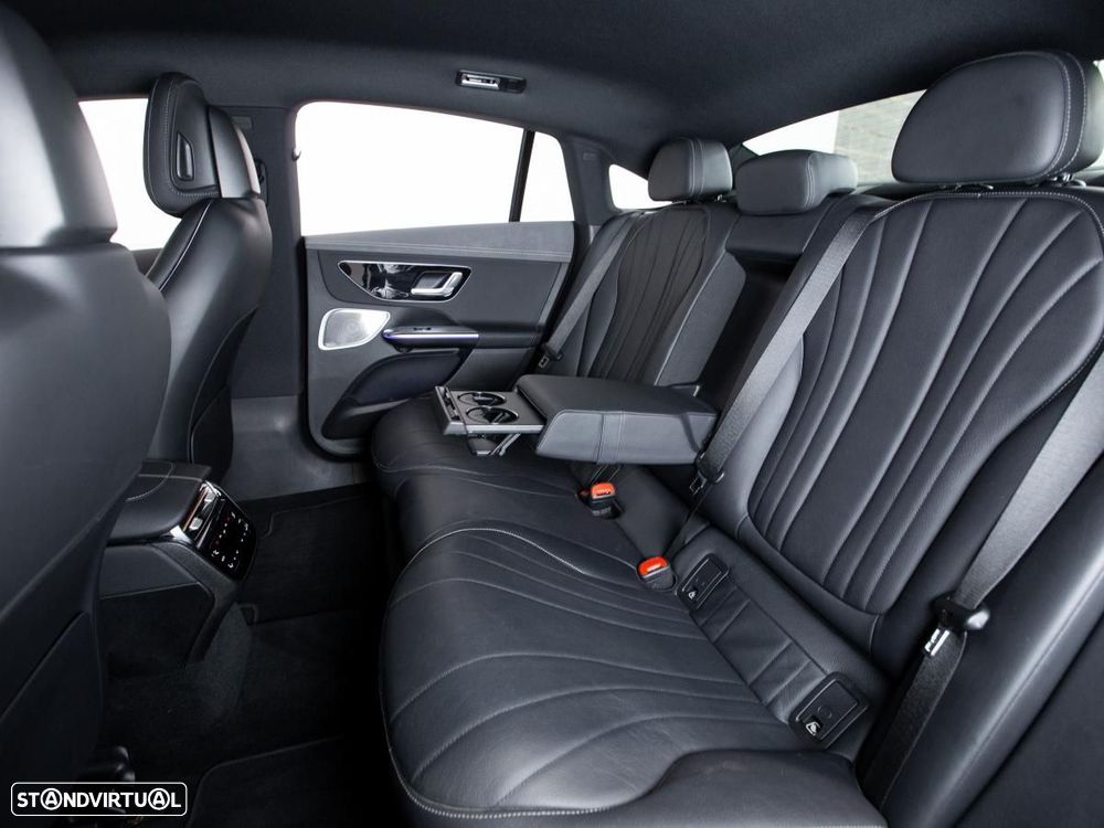 Mercedes-Benz EQE 300 Edition - 10