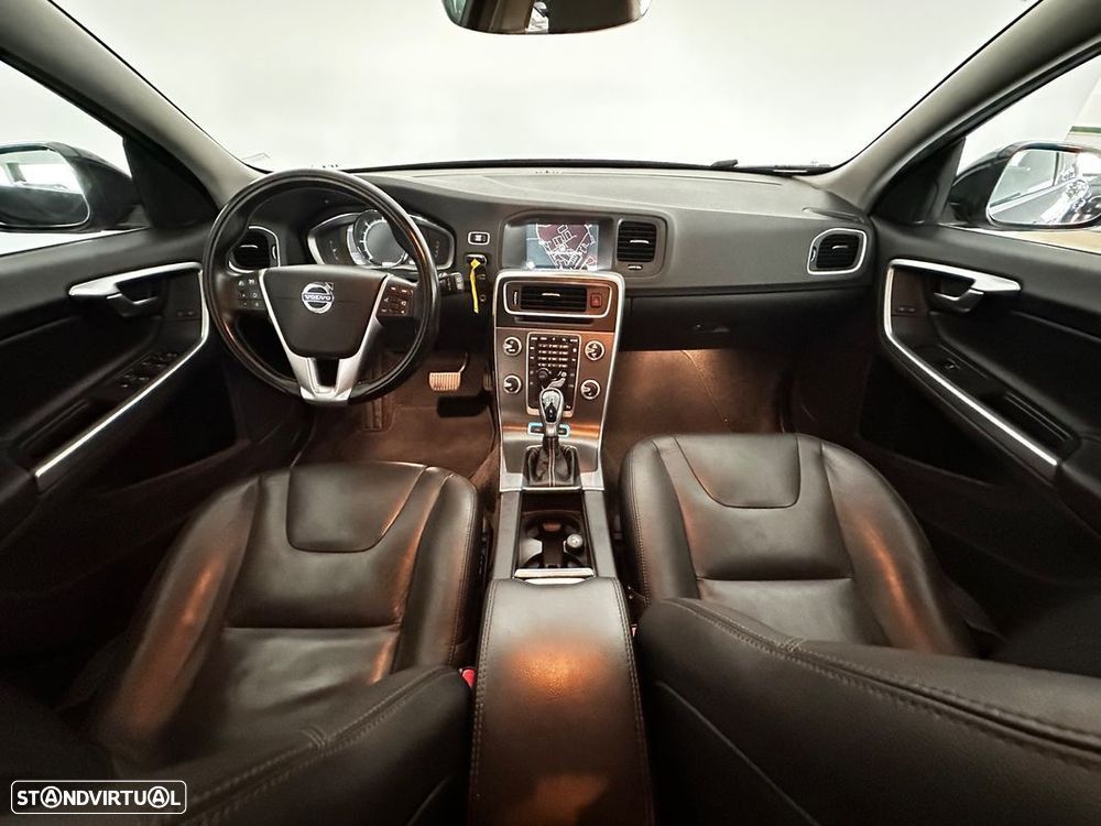 Volvo V60 - 15