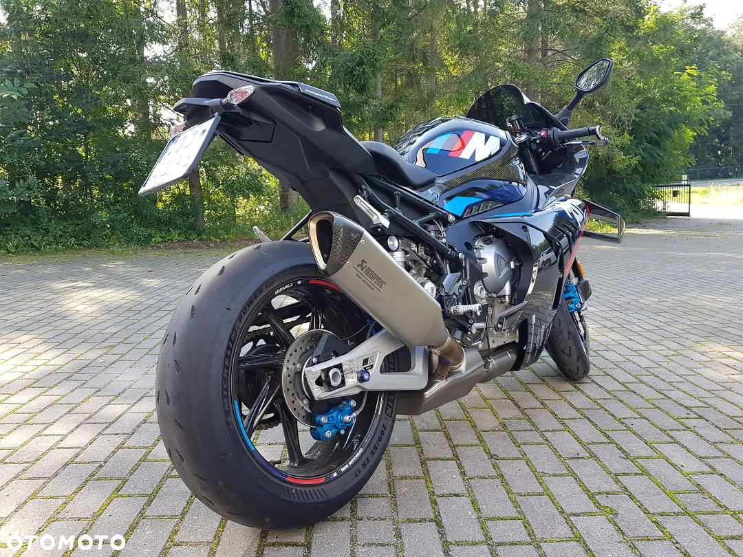 BMW S - 2