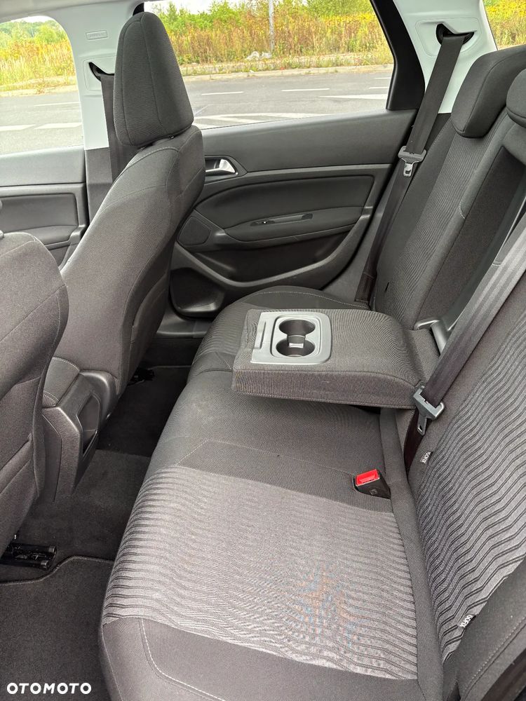 Peugeot 308 SW 1.6 BlueHDi Active S&S - 12