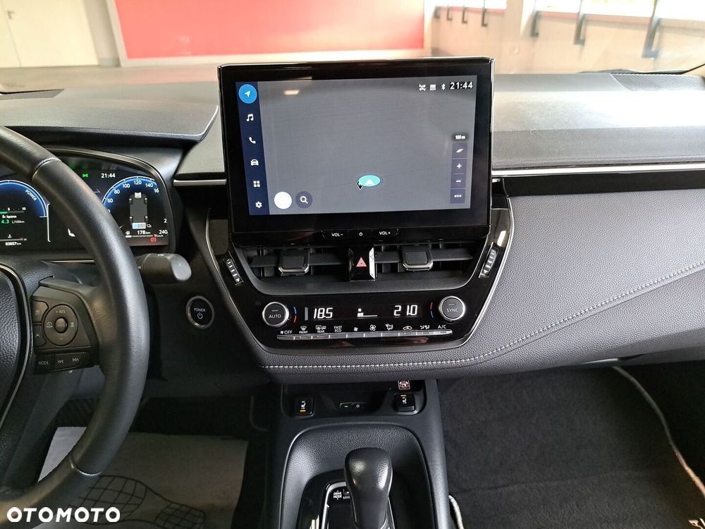 Toyota Corolla 1.8 Hybrid Comfort - 21