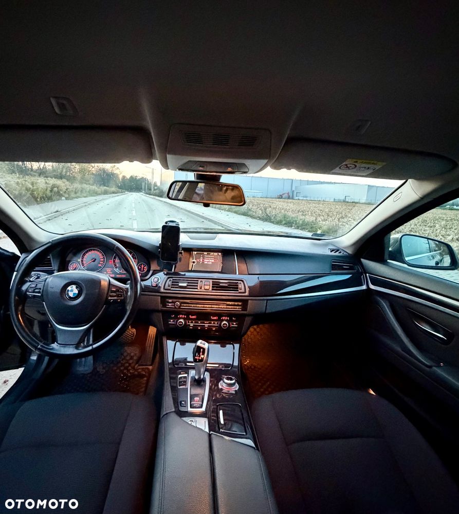 BMW 5 Series 2013 photo 4