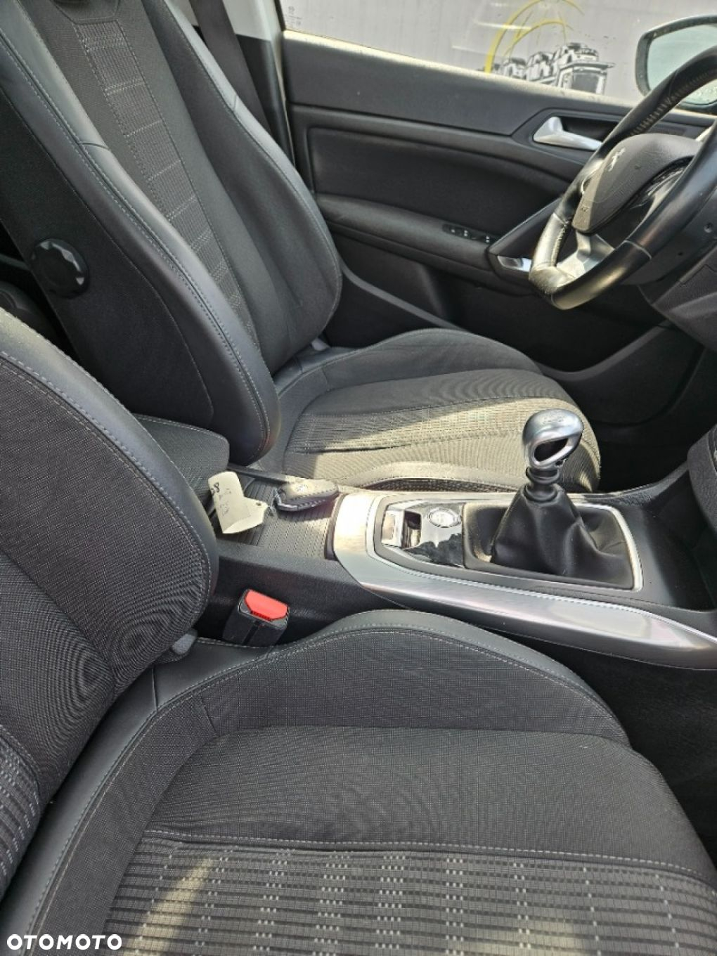 Peugeot 308 - 16