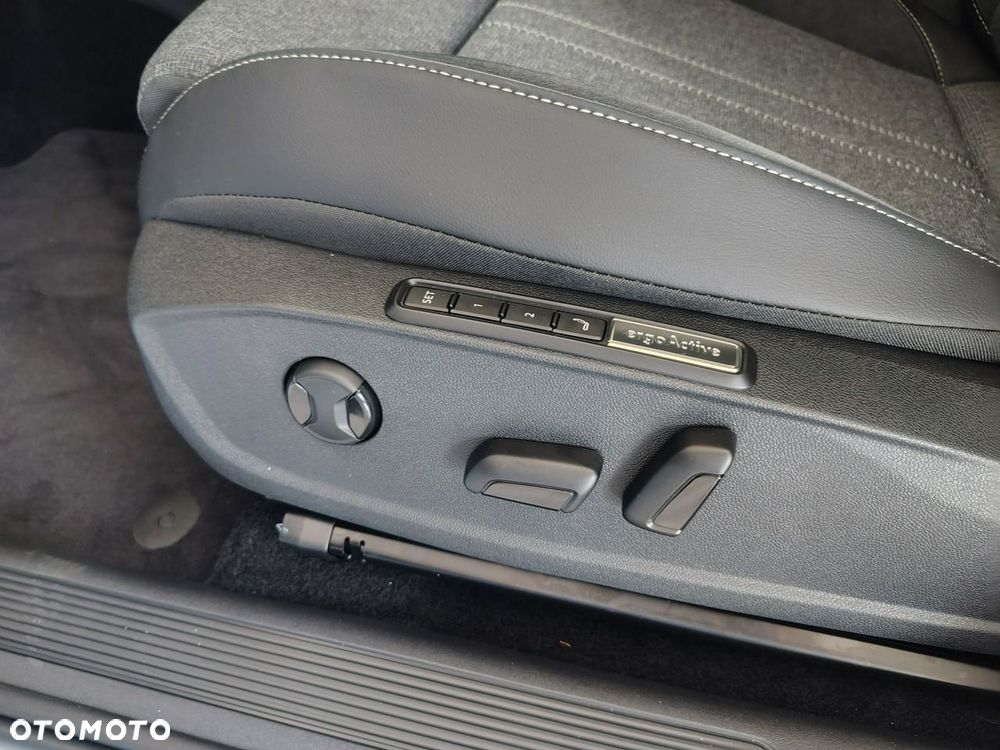 Volkswagen ID.3 - 13