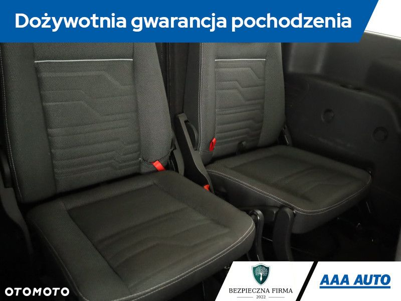 Ford Tourneo Connect - 20