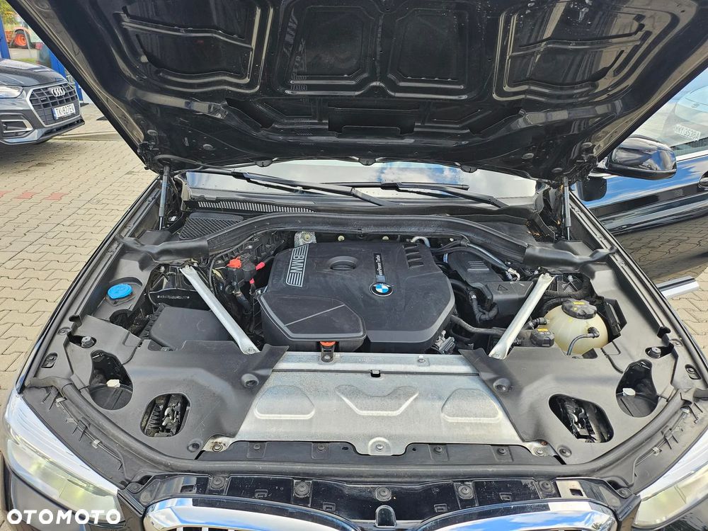 BMW X3 xDrive20i GPF Business Edition - 9