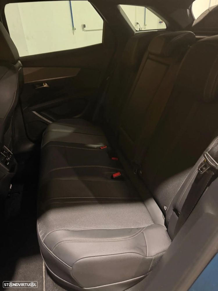 Peugeot 3008 1.6 Hybrid Allure Pack e-EAT8 - 17