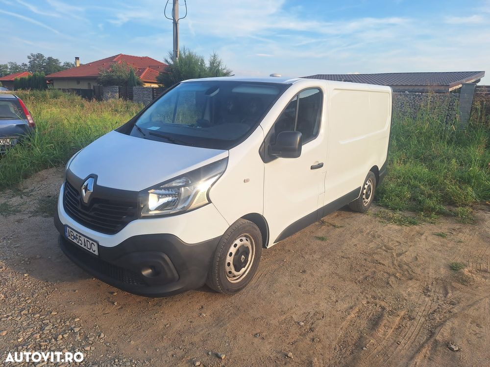 Renault Trafic - 1