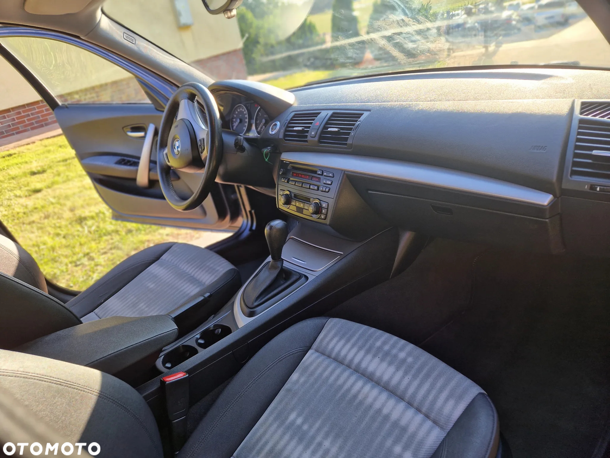 BMW Seria 1 120i - 17