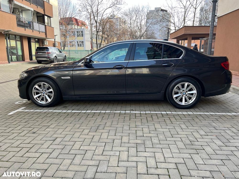 BMW Seria 5 520d - 6