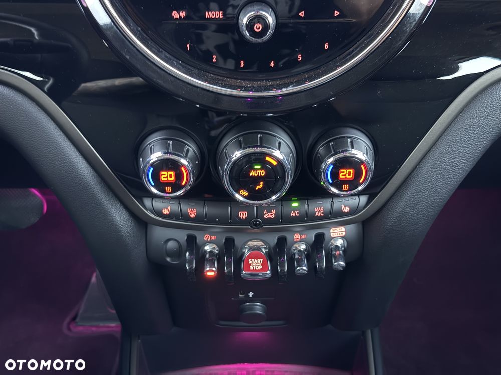 MINI Countryman Cooper Classic Trim - 18