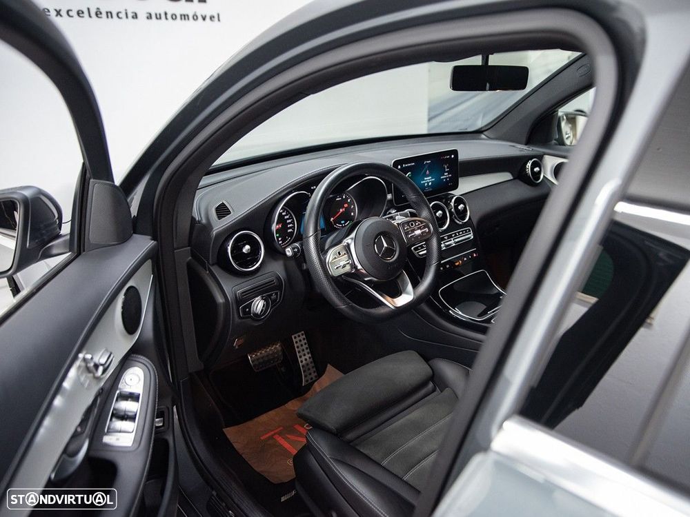 Mercedes-Benz GLC 300 - 11