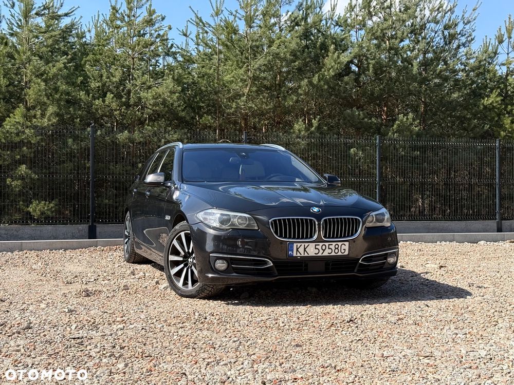 BMW Seria 5 530d xDrive Sport-Aut Luxury Line - 1