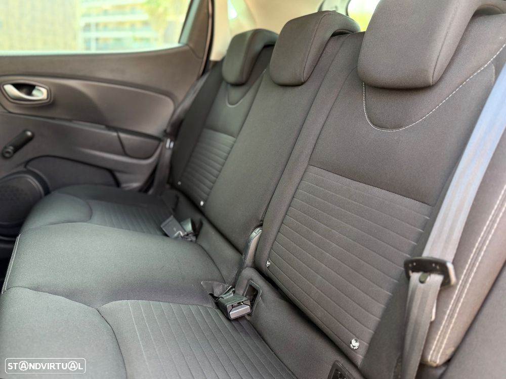 Renault Clio 1.5 dCi Limited EDition - 10