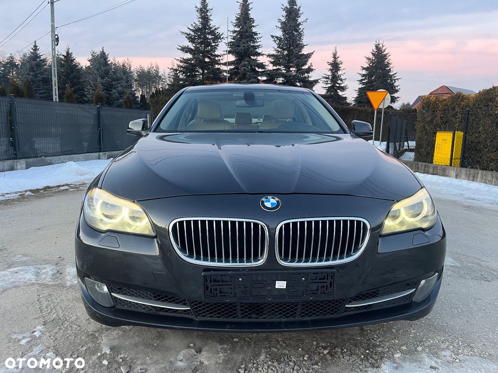 BMW Seria 5 530d xDrive Sport-Aut - 2