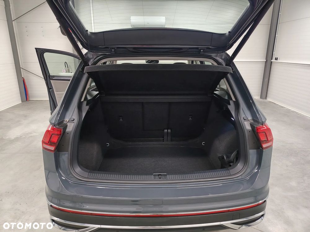 Volkswagen Tiguan 2.0 TDI SCR 4MotION DSG Elegance - 26