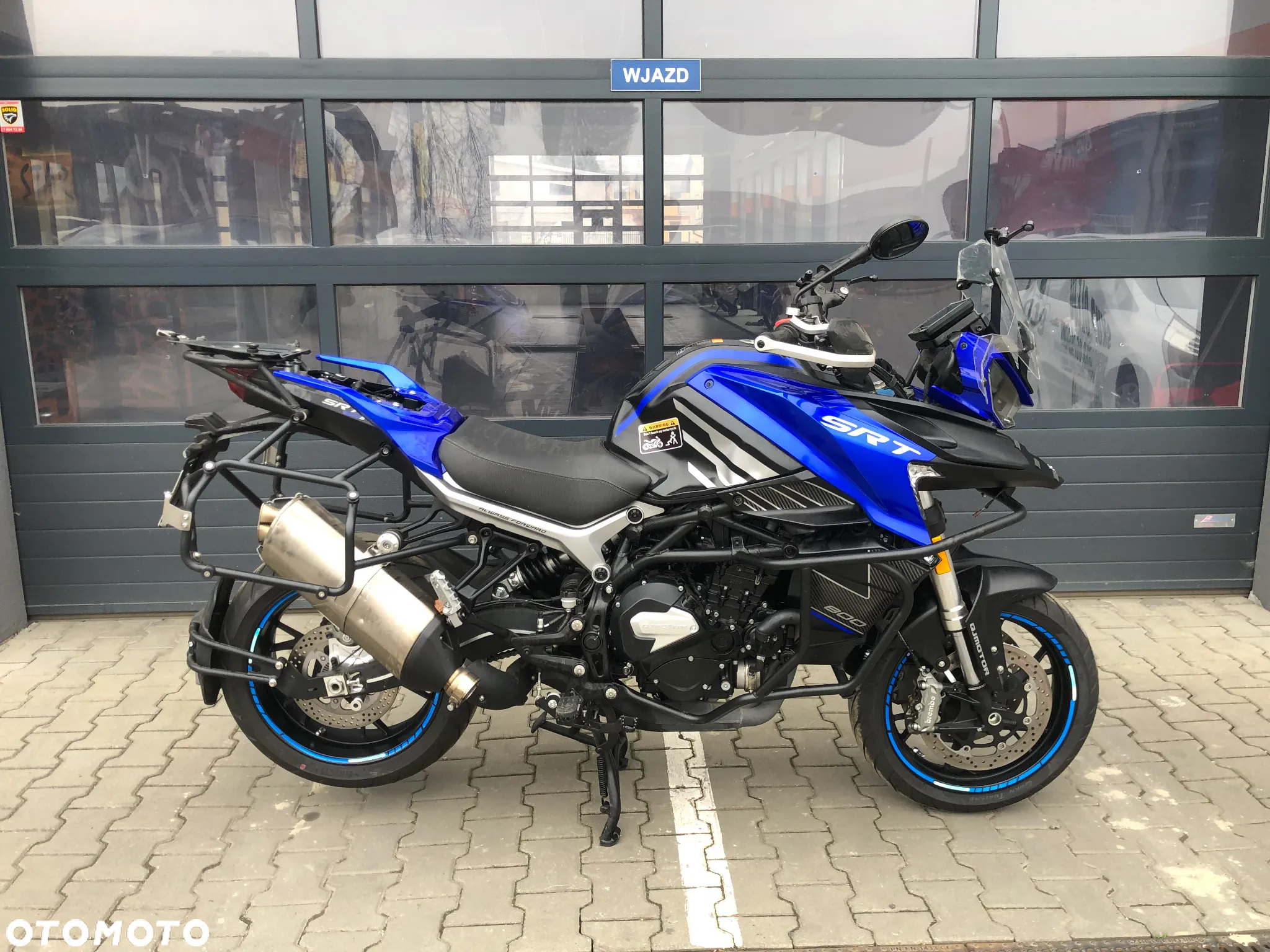QJMOTOR SRT 800S - 5