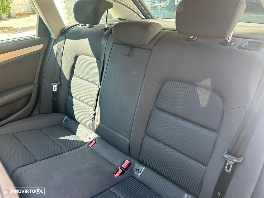 Audi A4 Avant 2.0 TDI e DPF Attraction - 26