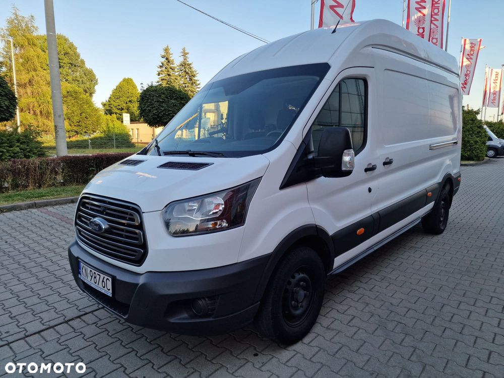 Ford Transit - 1