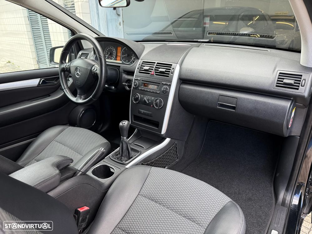 Mercedes-Benz A 150 Avantgarde - 22