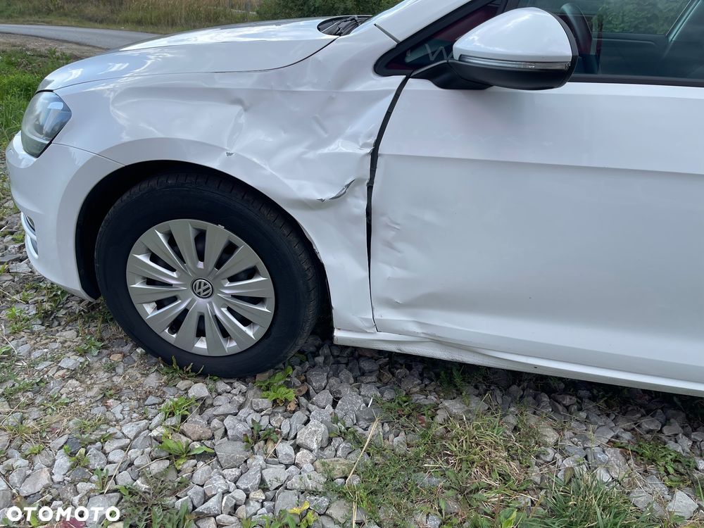 Volkswagen Golf 1.6 TDI BlueMotion Technology Lounge - 9