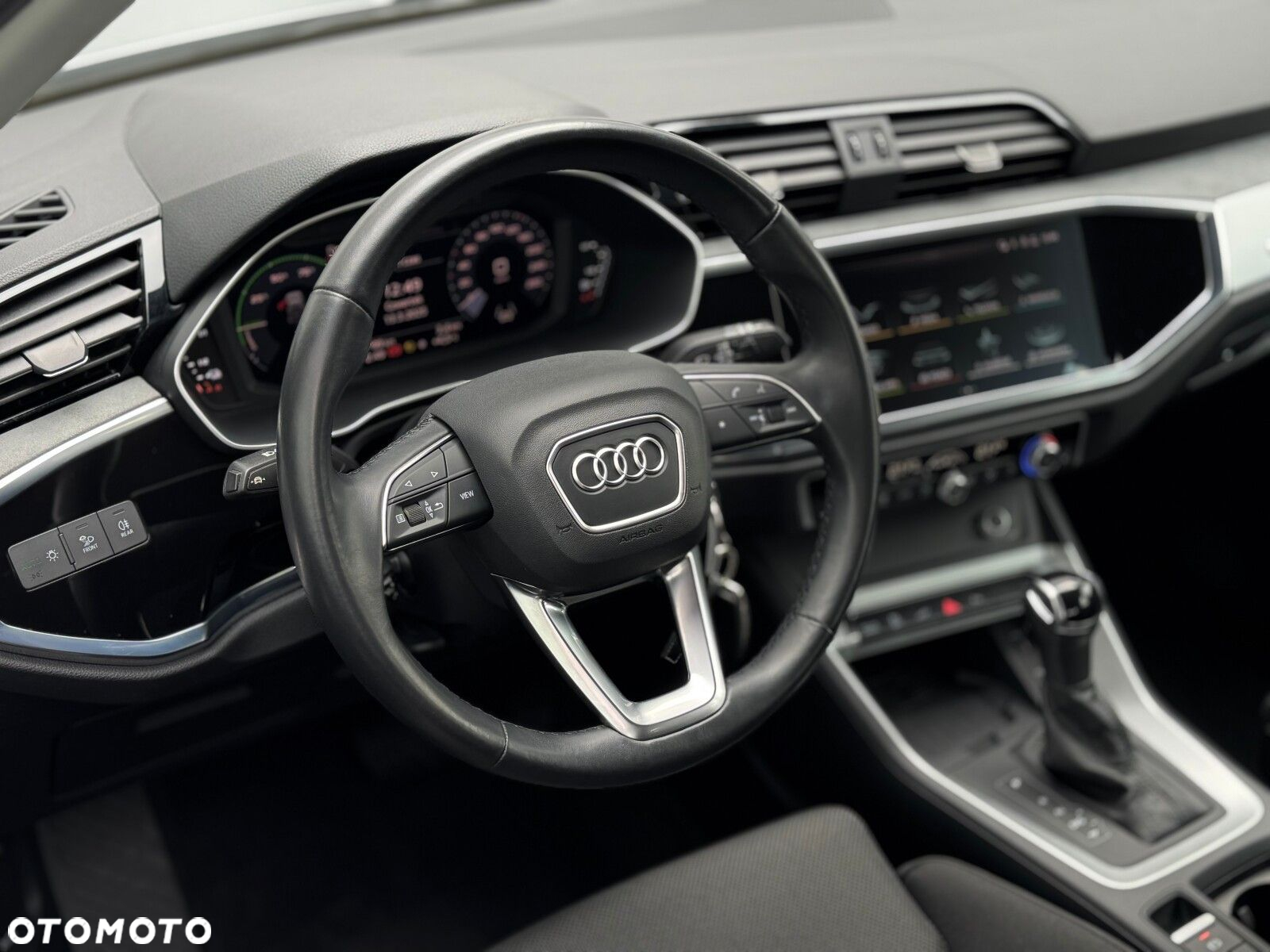 Audi Q3 45 TFSI e S Line S tronic - 10