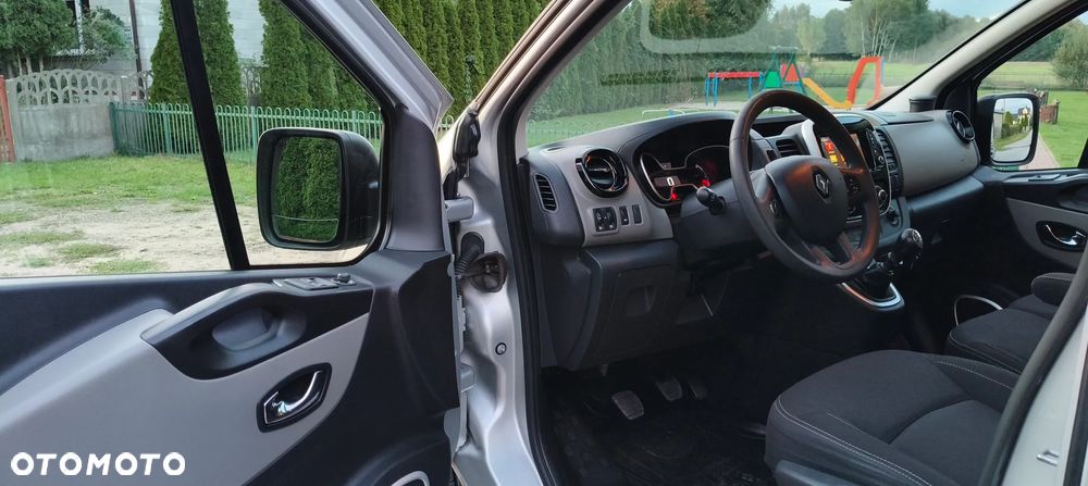 Renault TRAFIC LONG BRYGADÓWKA 6 OSÓB - 5
