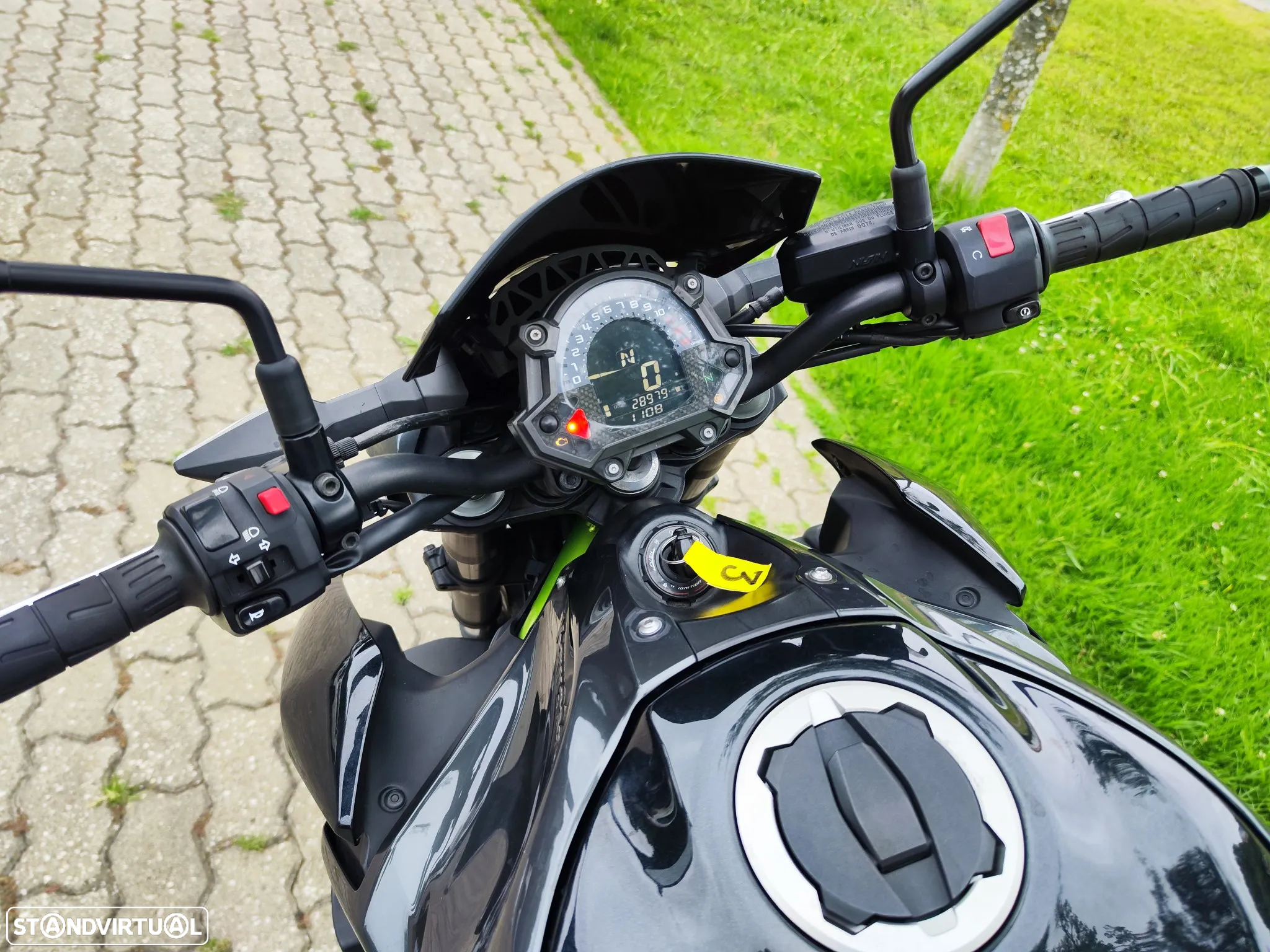 Kawasaki Z 900 Abs - 8