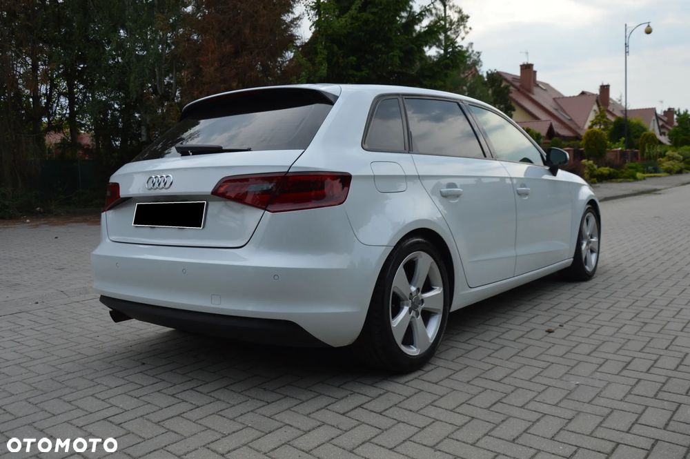 Audi A3 Sportback 1.2 TFSI Attraction - 12