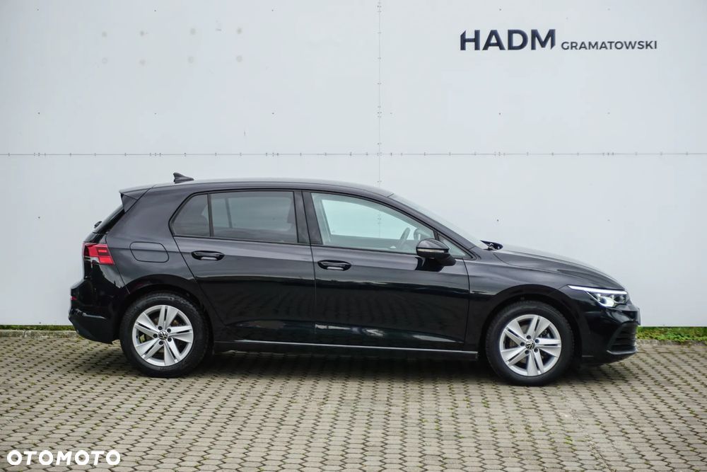 Volkswagen Golf VIII 1.5 eTSI EVO Life DSG - 8