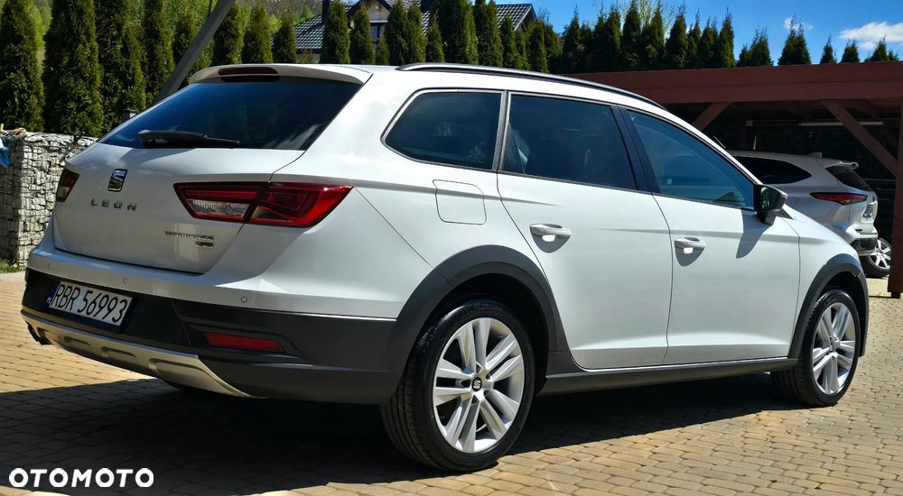 Seat Leon Sportstourer 2.0 TDI Start&Stop 4Drive X-Perience - 10
