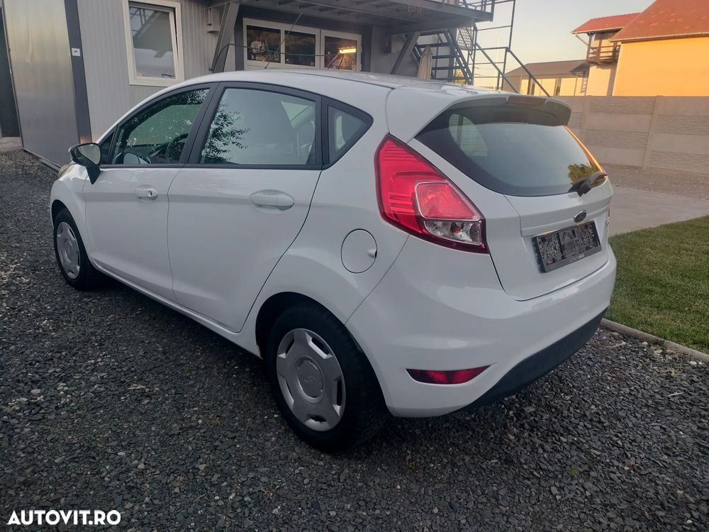 Ford Fiesta - 21