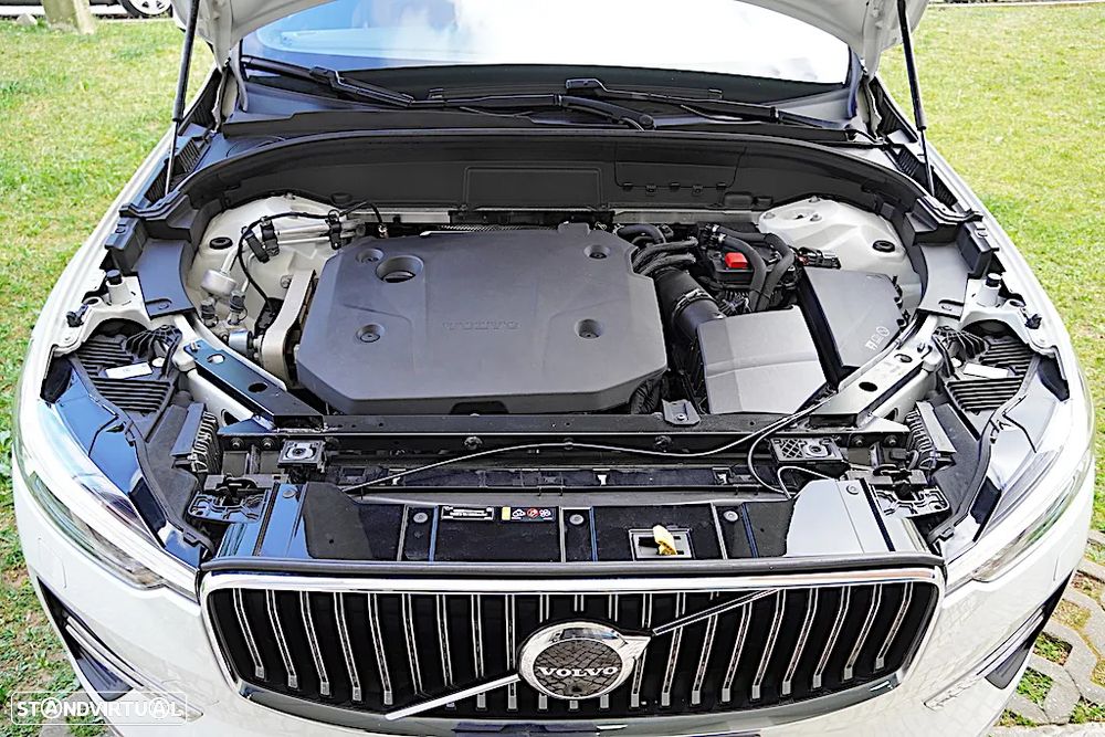 Volvo XC 60 2.0 B4 Inscription Geartronic - 16
