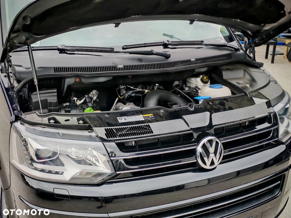 Volkswagen Multivan - 9