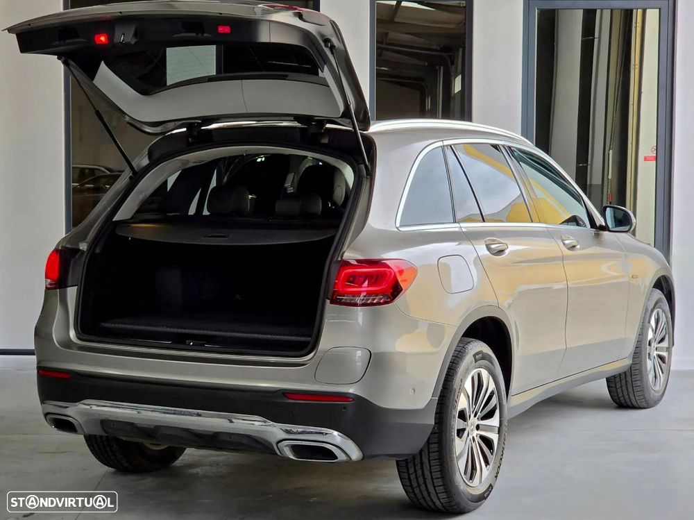 Mercedes-Benz GLC 300 e 4Matic - 36