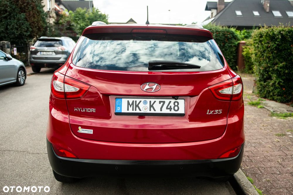 Hyundai ix35 1.6 2WD Fifa World Cup Edition - 13