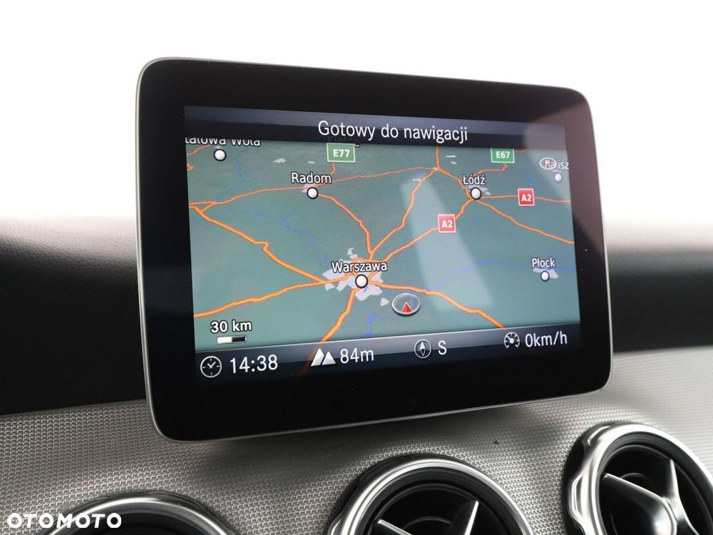 Mercedes-Benz GLA 180 d Urban - 26