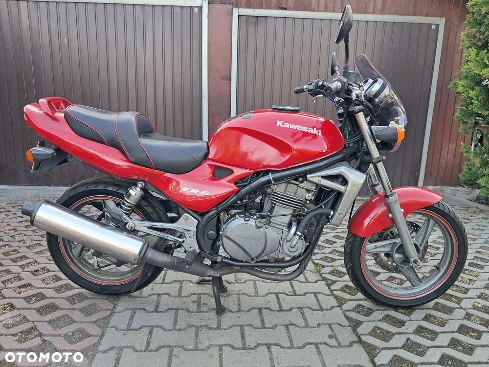 Kawasaki ER - 1