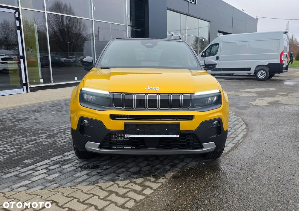 Jeep Avenger 1.2 T3 mHEV Altitude FWD eDCT6 - 9