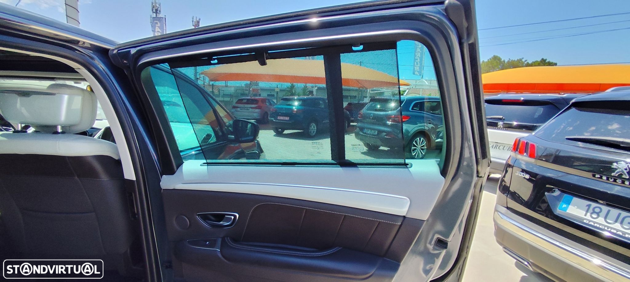 Renault Espace 1.6 dCi Initiale Paris EDC - 26