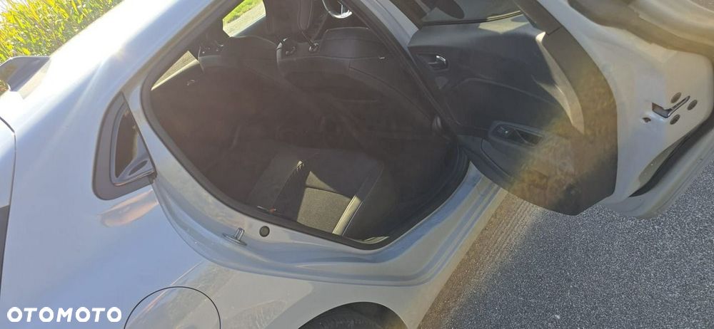 Renault Clio - 30