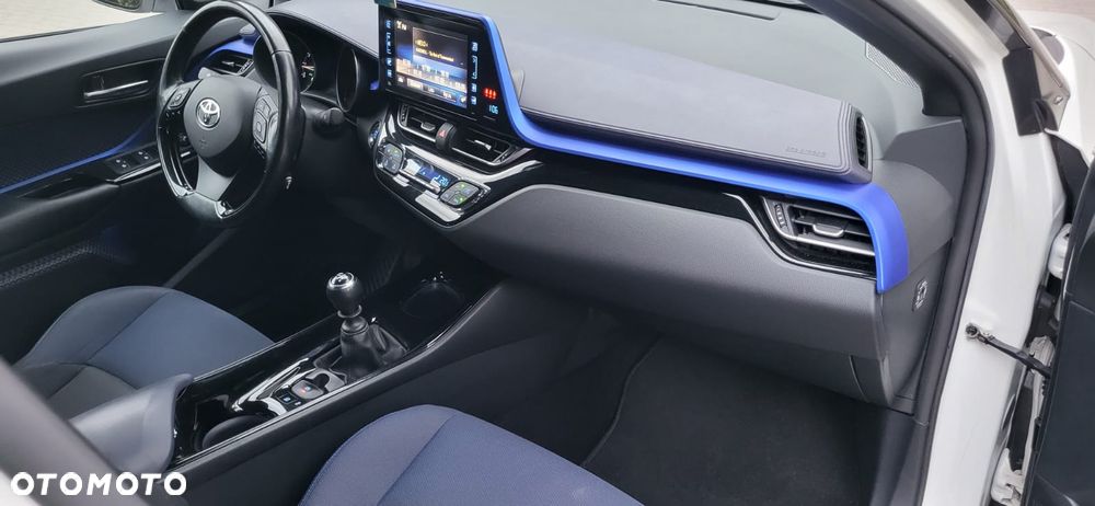 Toyota C-HR 1.2 T GPF Premium - 22