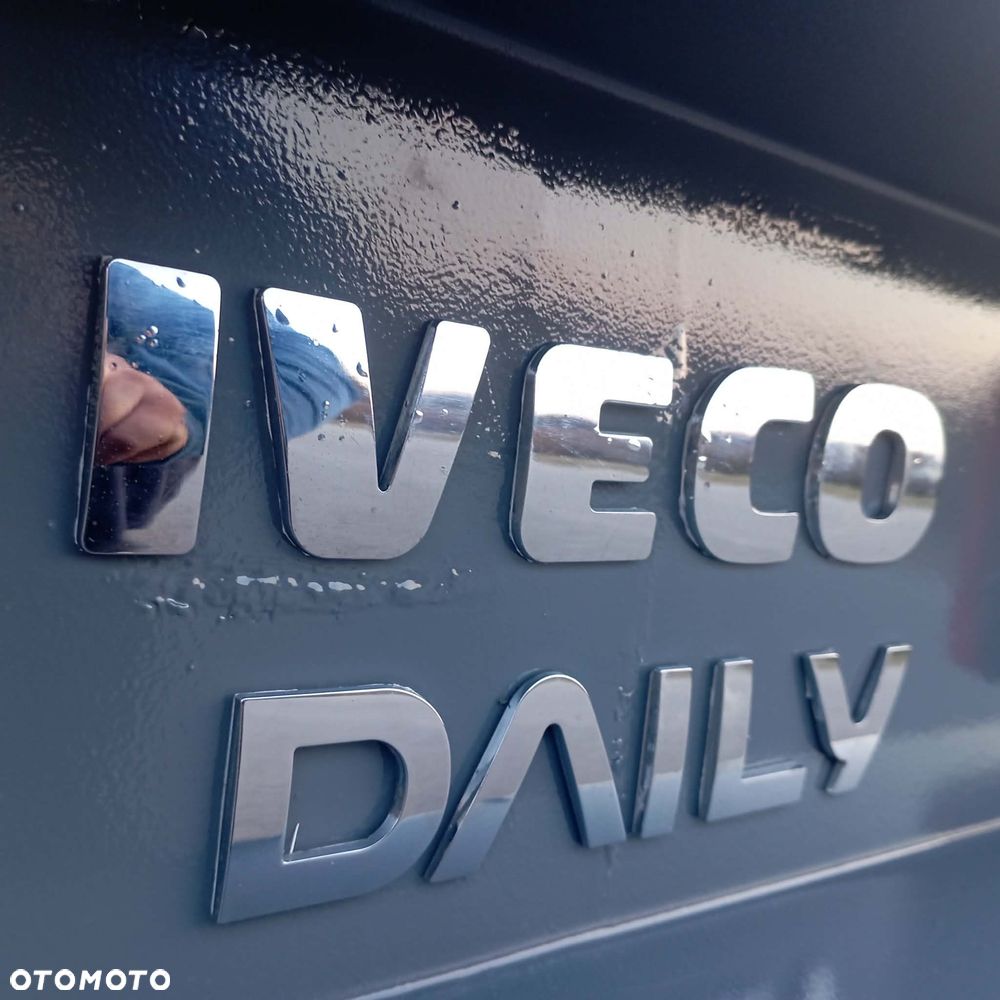 Iveco DAILY - 33