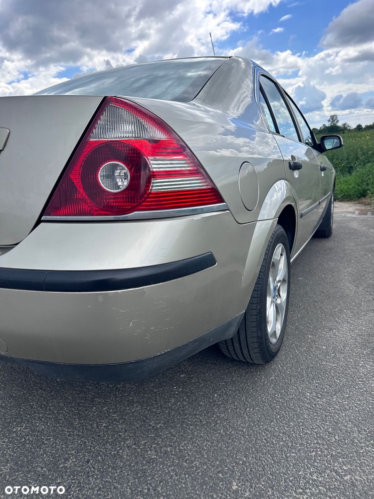 Ford Mondeo - 7